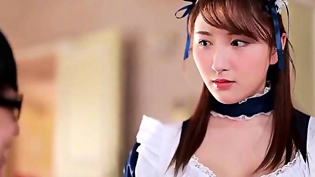 Mina Kitano maid for three days