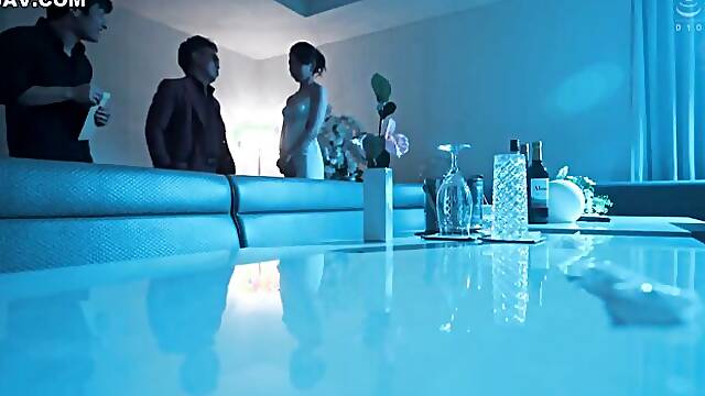 A Married Woman From A High-class Club, Covered In The Sweat And Bodily Fluids Of Her Big-time Customers, Engages In Creampie Sex After Closing Time. Cast(s): Kana Mito