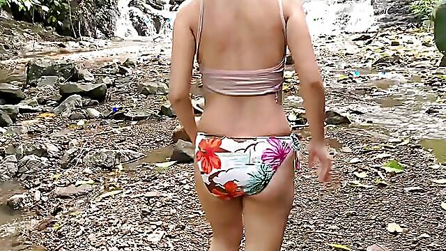 Sex on River Side