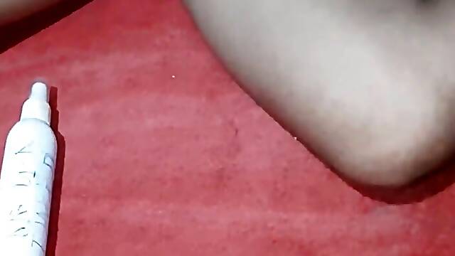 Desi Bengali Bhabhi at her home! Bottle toy inside her wet pussy! Bangladesh hot sex Full Enjoyment