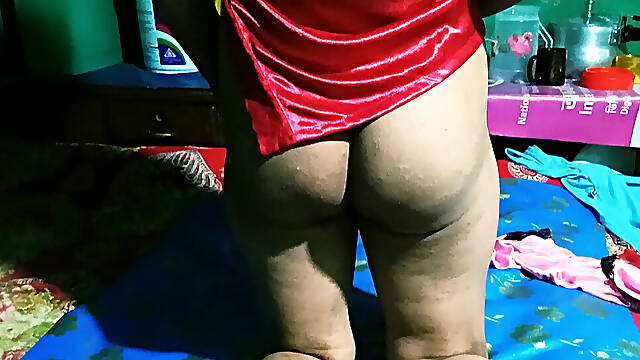 Garments worker and Boss sex Video in Bangladesh.