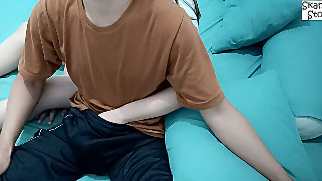 An Ex-girlfriend Is Trying to Get Back Together