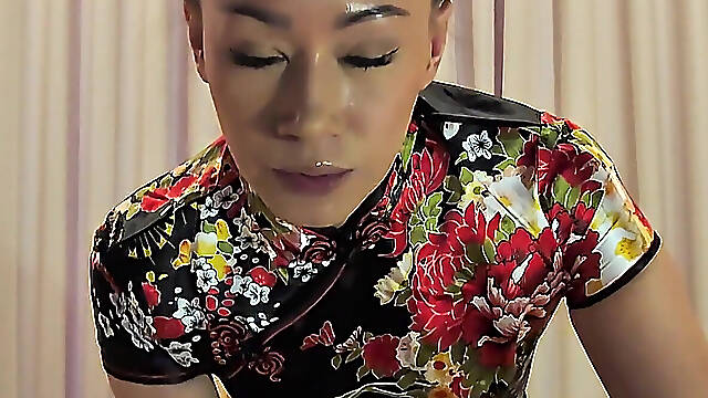 You Call for a Massage - Anal with Thick Ass Asian Not Included in the Price