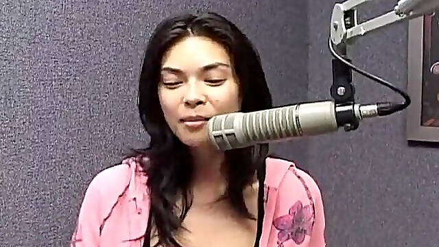 Radio Interview in Honolulu Featuring Tera Patrick