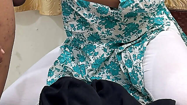 Sexy Bhabhi Devar Ne Flirting Krke Paata Liya Uske Baad Puri Raat Kiya Sex
